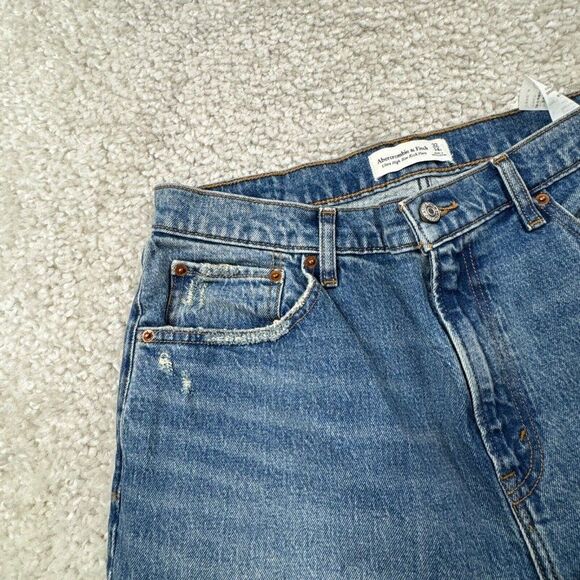 Abercrombie & Fitch Ultra High Rise Kick Flare Jean Distressed NEW - Picture 12 of 13